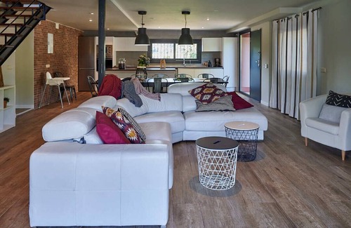 San Martin de Valdeiglesias House | Trenti House