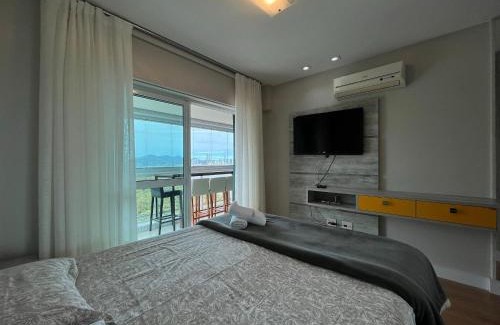 Pioneiros Apartment | TR01- Suíte+1 | Vista Incrível | Piscina|Big Wheel