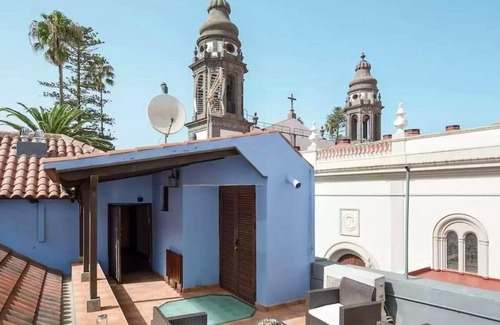 Historical Center House | Traditional Holiday Home in Tenerife with Private Terrace