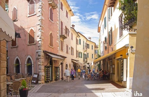 Torri del Benaco Apartment | Tra mura medioevali... a pochi metri dal lago