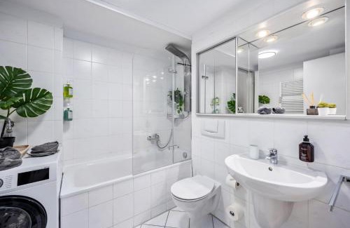 Plagwitz Apartment | TRABER APARTMENTS 1 SZ Balkon Parkplatz & sehr ruhig
