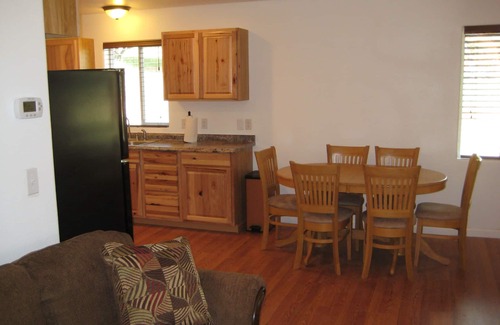 Mariposa Cabin | Trabucco Trails - Stargaze near Yosemite