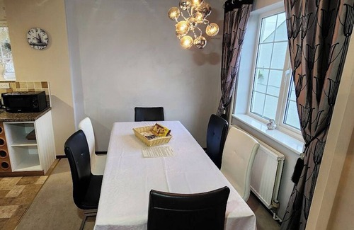 Irstead House | Tracara in Horning, riverside location sleeps 8. Family & Pet friendly.