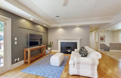 Fairmont House | Trackside Retreat