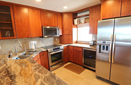 Crescent Beach Apartment | Tradewinds 113--Direct Ocean View, Remodeled Condo in Crescent Beach