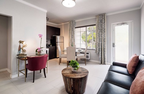 South Beach Apartment | Tradewinds Apartment Hotel