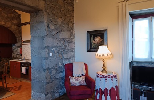 Algarvia Cottage | TRADICAMPO-CASA DA FONTE-RURAL HOUSE WITH LARGE GARDEN AND ASTONISHING VIEWS.