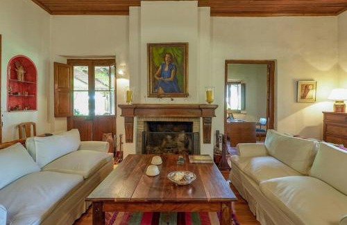 Chacras de Coria House | Tradicional Casona de época, opcional desayuno