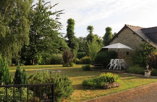 Saint-Andre-des-Eaux Other | Traditional French Farmhouse Located In Lovely Country Setting