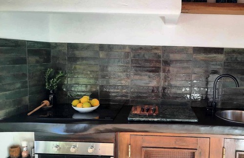 Monchique Apartment | Traditional 1st floor townhouse apartment with sunny South facing terrace