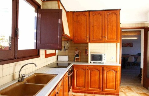 Celra Apartment | Traditional apartment in Celrà