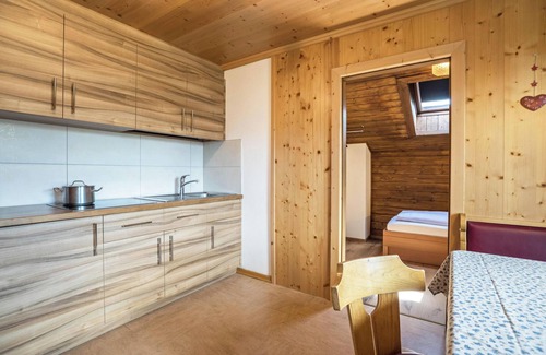 La Valle Apartment | Traditional Apartment "Confolia 2" with Balcony, Mountain View & Wi-Fi