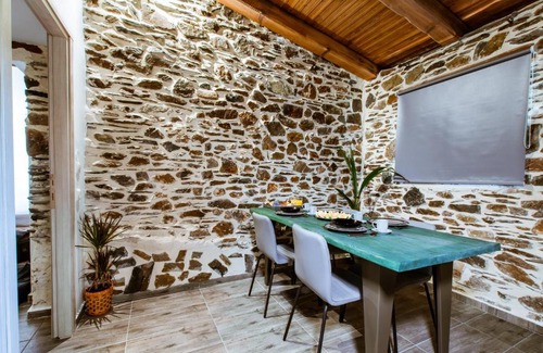 Perivolia Apartment | Traditional Apartments Elafos