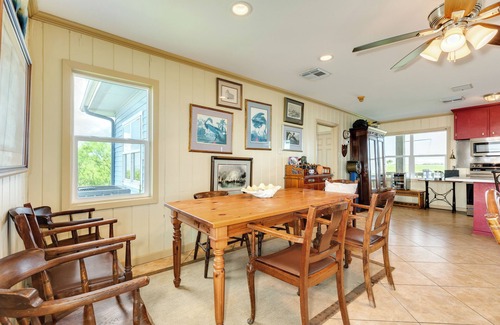 Sportsman Road House | Traditional Bayfront Fishing Camp w/Private T-head Pier + Outstanding Sunsets