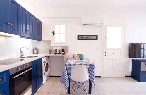 Ampelas Apartment | Traditional beach front apartment