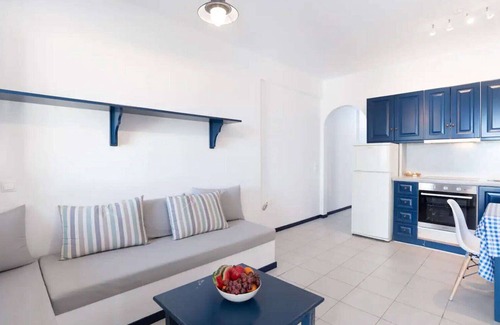 Ampelas Apartment | Traditional beach front apartment