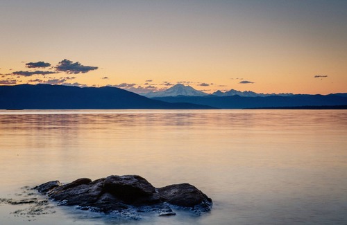 Olga House | Traditional Beach House, Mt. Baker Views, Perfect for Families or Friend Groups