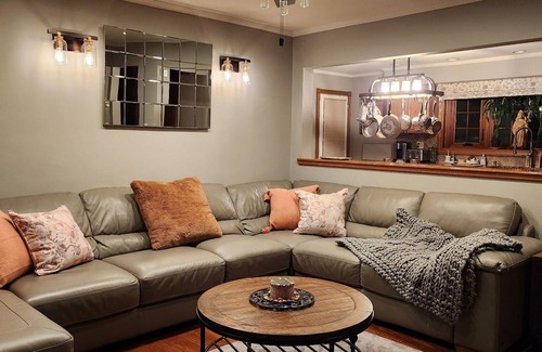 Grant City House | Traditional Beauty