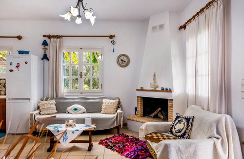 Korfalonas House | Traditional Blue house 150m from the beach with all the essentials