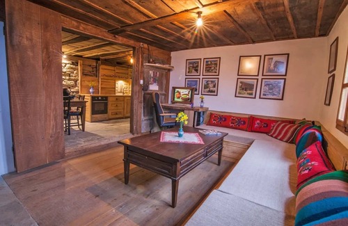Selishte House | Traditional Bulgarian house with stunning mountain view