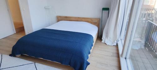 Harmonie Apartment | Traditional chic, High Ceilings' apt Aircos and Garage