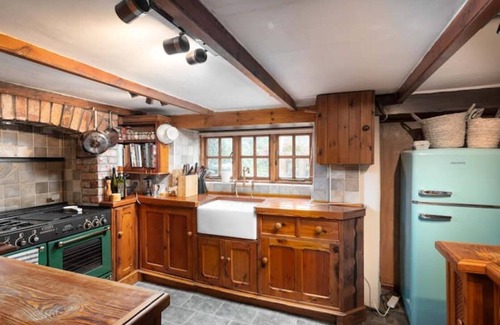 Saint Erth Praze Cottage | Traditional Cornish Cottage in the Countryside.