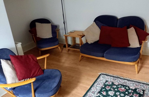 Banff Cottage | Traditional cottage close to harbour and beach