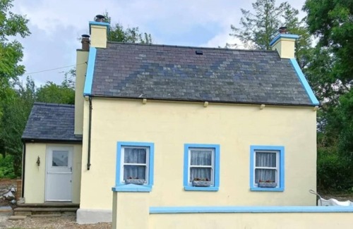 Kilkenny Cottage | Traditional Cottage in charming village of Ballyhale in county Kilkenny.
