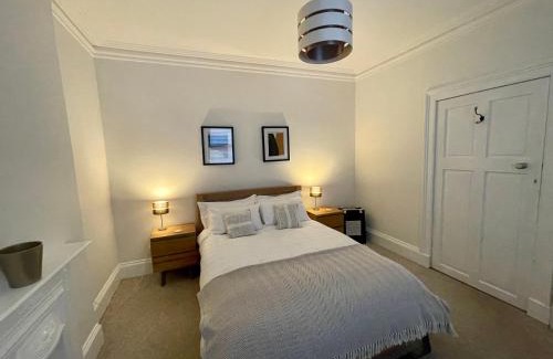 West Kilbride House | Traditional Cottage in West Kilbride Village