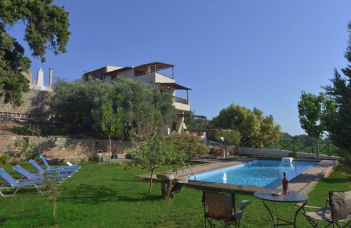 Mavrikiano Villa | Traditional Crete Villa | 5 Bedrooms | Villa Autumn Wind | Private Pool &.