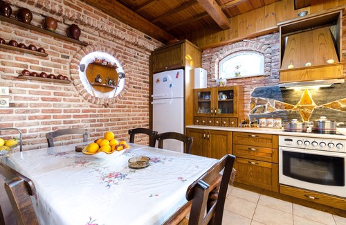 Drosia Villa | Traditional Cretan Style Villa