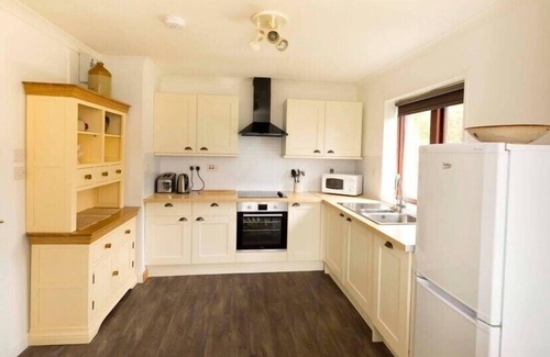 Suladale House | Traditional Croft House with garden. Ample parking and central location.