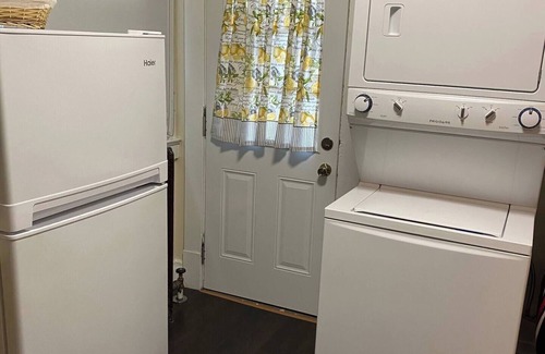 Forest Hills Apartment | Traditional decor, 1Br,1Ba,Lg Studio Apt. US OPEN