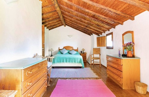 Monchique Other | Traditional farm cottage with private pool in stunning and secluded location