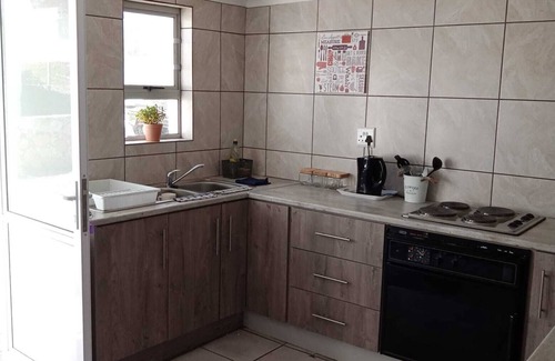 Arniston Cottage | Traditional Fisherman's Cottage