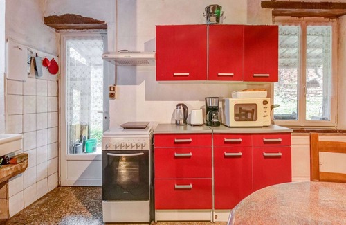 Brinon-sur-Beuvron House | Traditional Holiday Home in Brinon sur Beuvron