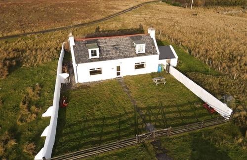 Clachtoll Cottage | Traditional Highland Cottage With Stunning Panoramic Mountain And Sea Views