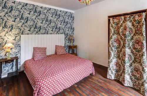 Brinon-sur-Beuvron House | Traditional Holiday Home in Brinon sur Beuvron