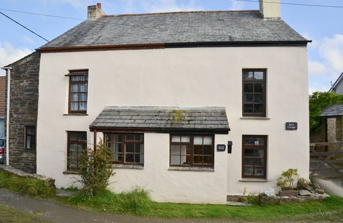 Camelford Cottage | Traditional holiday cottage - cosy and welcoming