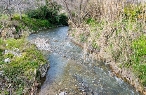Apomarma Apartment | Traditional Home in small village Apomarma