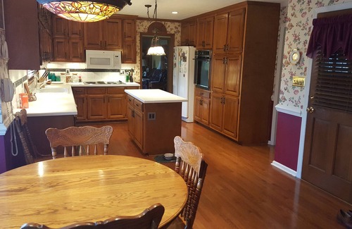 Fayetteville House | Traditional Home on 2.4 Wooded Acres in swim community.