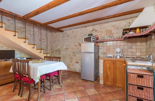 Valdebek Apartment | Traditional Istrian House - Apartment with swimming pool- 15 min from Kamenjak