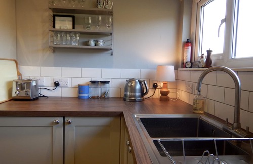 Salen Cottage | Traditional Loch Side Croft Cottage And Garden With Contemporary Extension