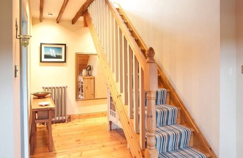 Dunfanaghy Cottage | Traditional luxury cottage, panoramic sea and mountain views Dunfanaghy