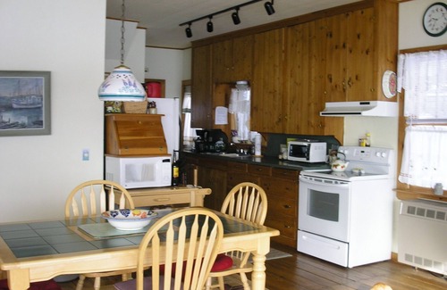 Steuben Cottage | Traditional Maine Shore Cottage with Ocean & Lighthouse Views