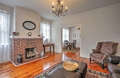 Central Carrollton Association Apartment | Traditional New Orleans Apt with Porch in River Bend