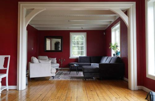 Fana Villa | Traditional Norwegian Villa, Bay view and boat