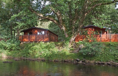 Bethesda Ski Chalet | Traditional pine lodge with a modern twist.