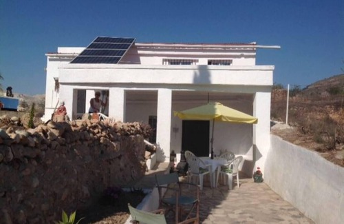 Alguena House | Traditional Spanish cave house in Alguena