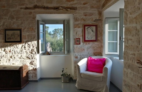 Kourteika Villa | Traditional stone house with unique sea views
